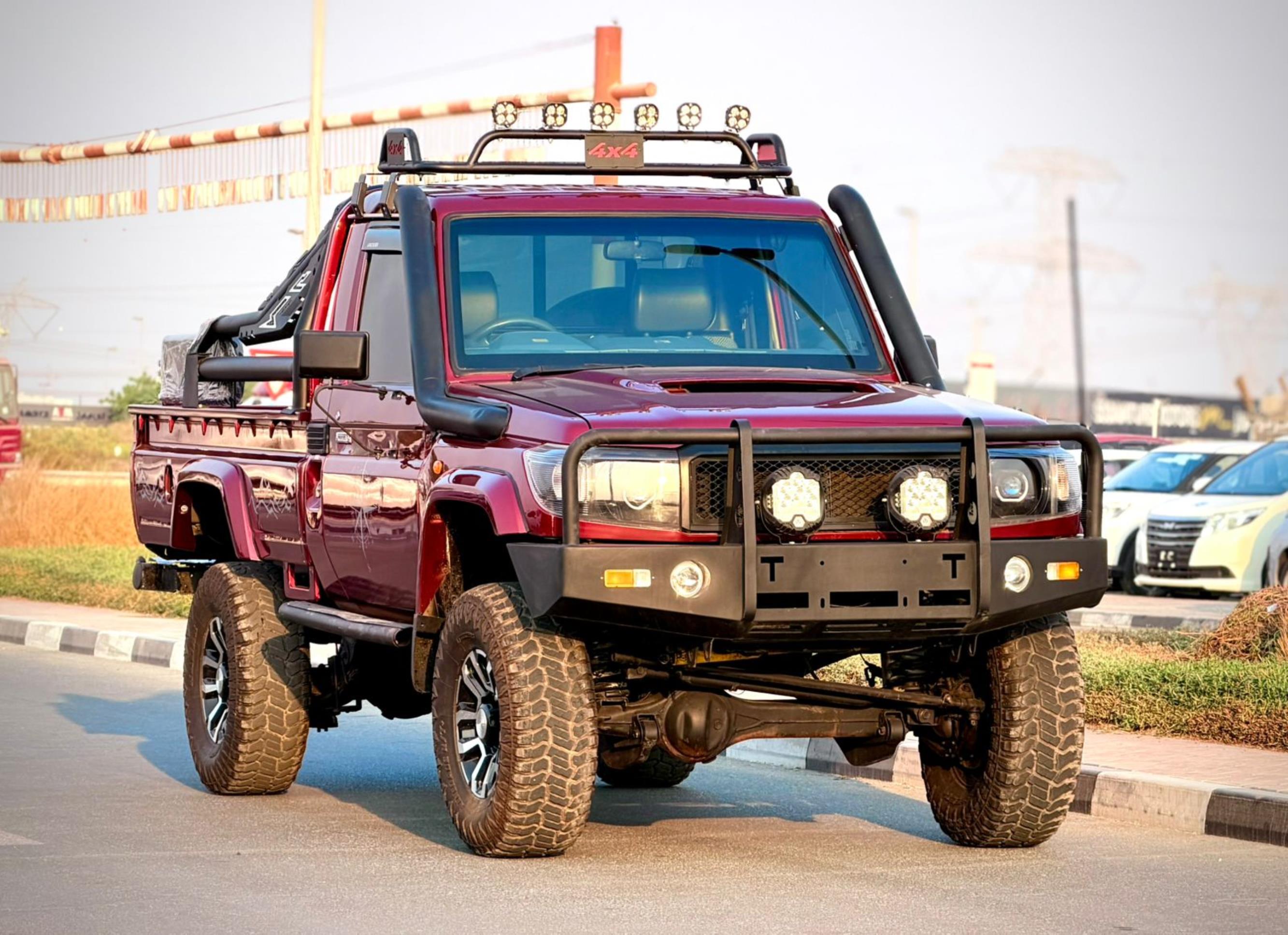 TOYOTA LAND CRUISER  2014